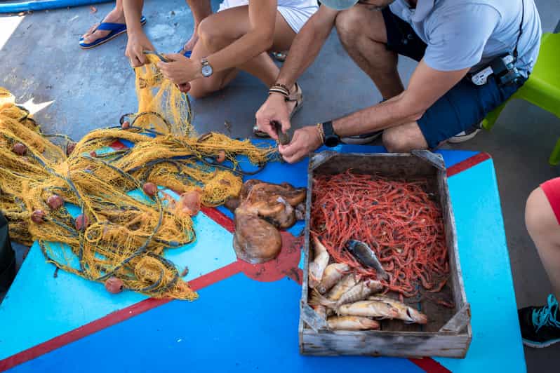 Santorini- Traditional Fishing Trip and Fresh Fish Lunch